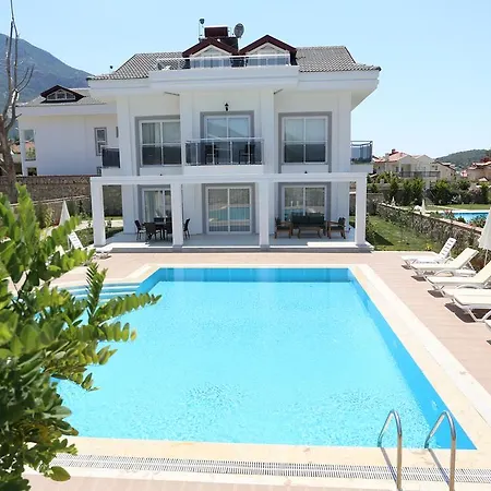 Villa Orka Crystal Villas *